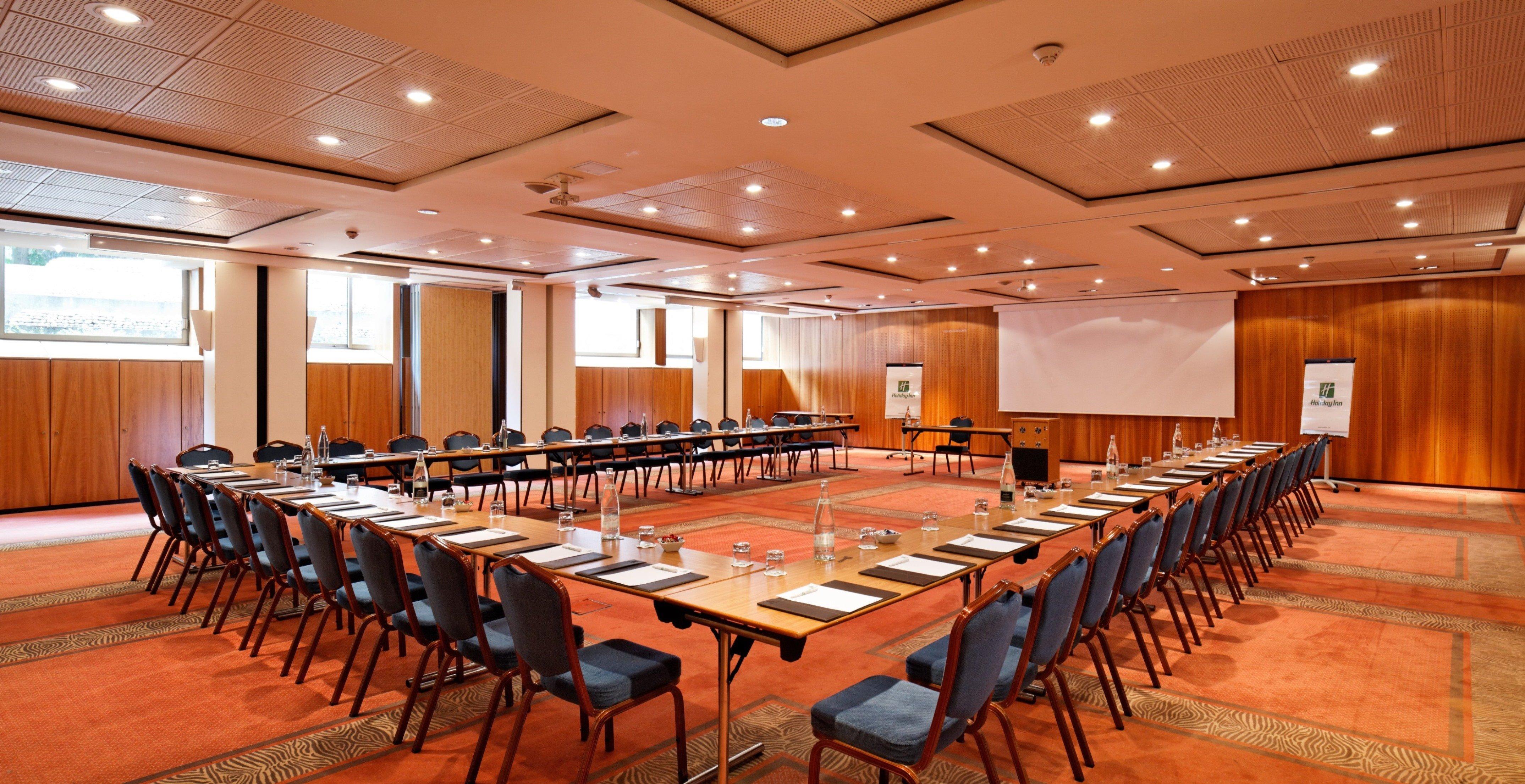 Hotel Doubletree By Hilton Paris Bougival Exteriér fotografie