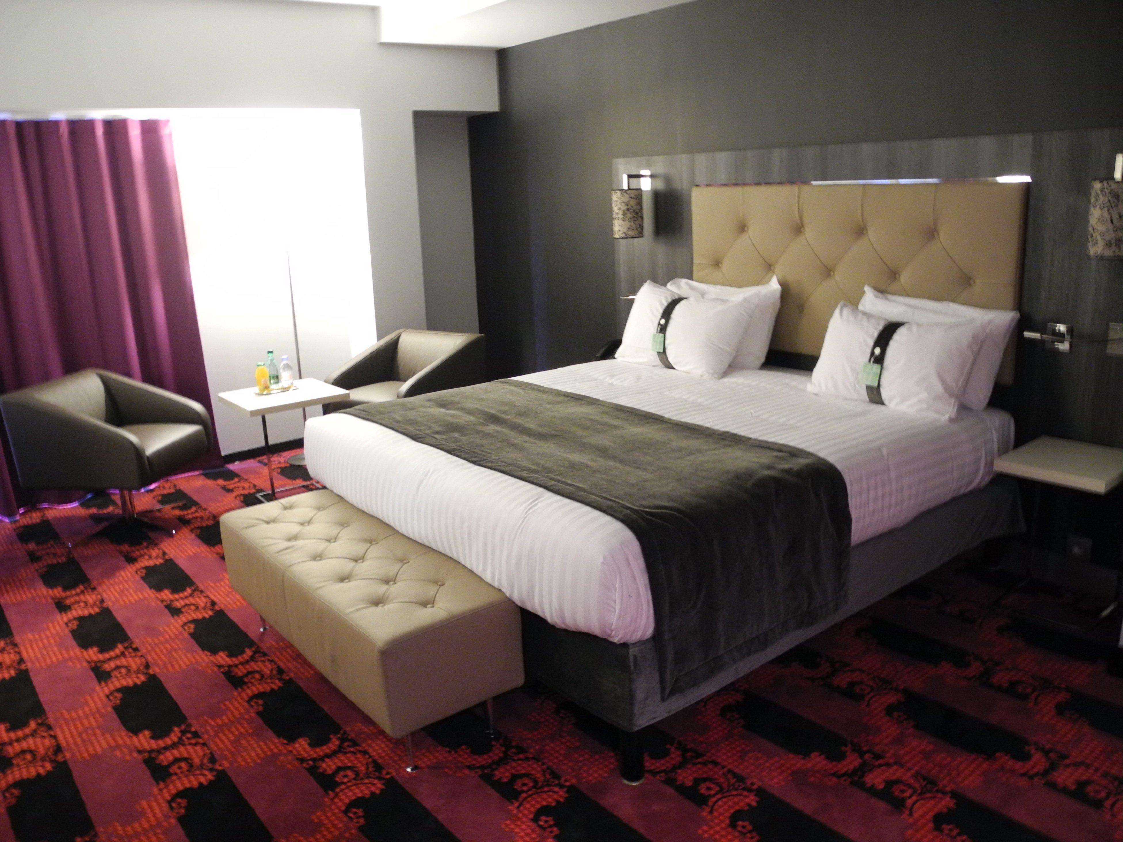Hotel Doubletree By Hilton Paris Bougival Exteriér fotografie