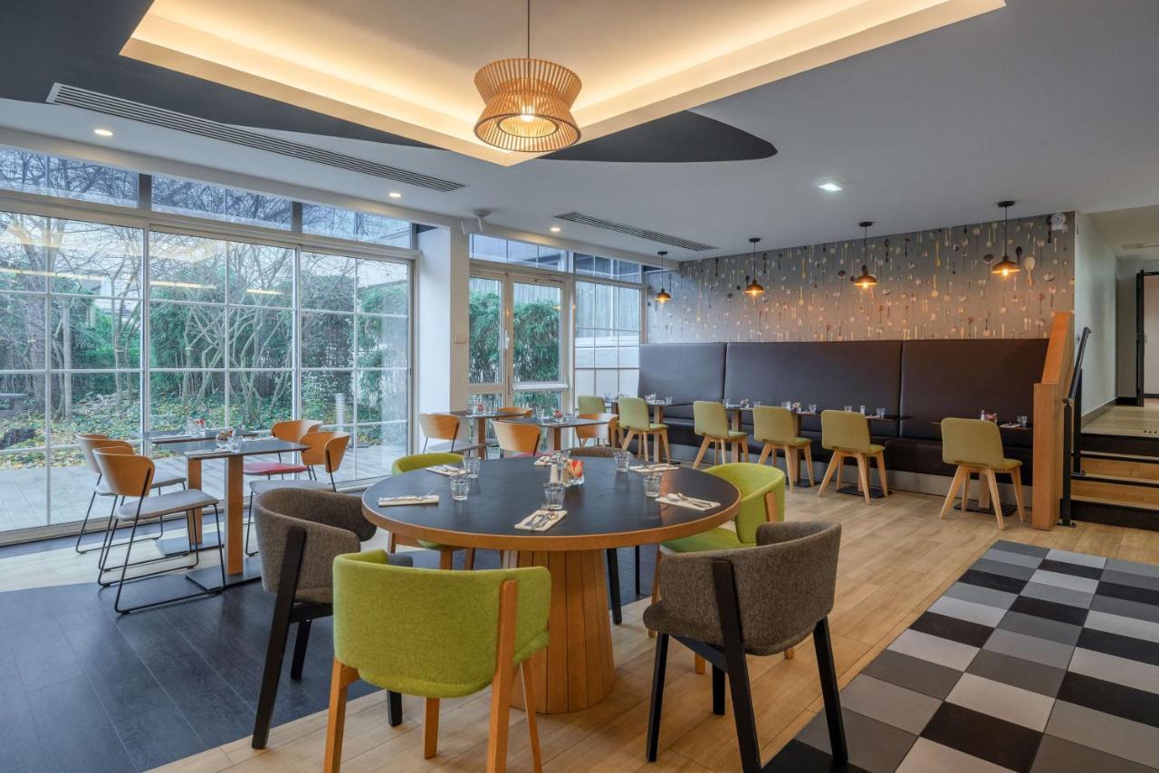 Hotel Doubletree By Hilton Paris Bougival Exteriér fotografie